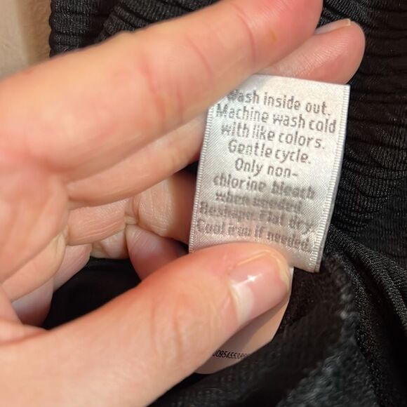 3 for $30! Lauren Conrad black circle skirt. - Picture 6 of 7